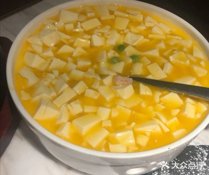橄榄季酒店蟹黄豆腐图片