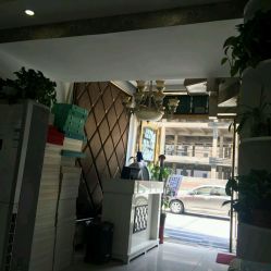 -+MS卓美丝专业祛痘·皮肤管理中心