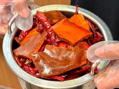 -龍歌自助小火锅(市南金茂湾店)
