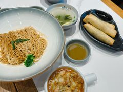 -馋三尺蟹粉小笼(人民广场店)