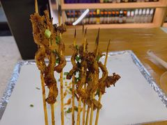 猪鼻筋-蜀签寻宜宾烧烤·精酿