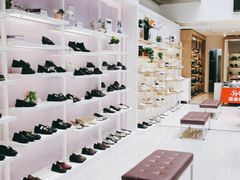 -云柏鞋业(十里堡店)