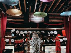 -老滇山寨•云南特色菜•地方菜•民族风情歌舞表演(金碧店)