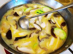 -万龙洲海鲜(大兴绿地缤纷城店)