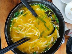 -桥香园过桥米线(国贸店)