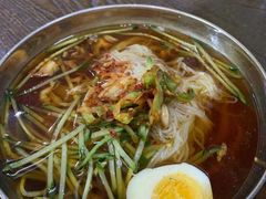 -韩风烤牛肉冷面店
