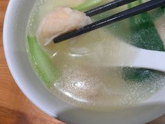 -诚铭记·虾仁汤包·成都小吃(融创店)