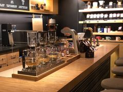 -星巴克臻选(国贸商城首店)
