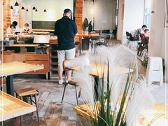 大堂-无届青年餐馆(熙街店)