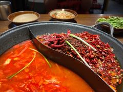 -萍姐火锅·公路夜市(武汉首店)