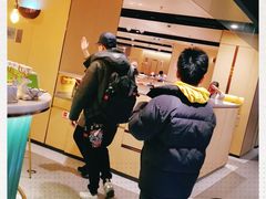 -海底捞火锅(海宁路店)