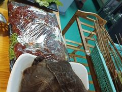 -何氏串串香火锅(翠亨店)