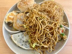 -素满香·全民食养自助(长宁龙之梦店)