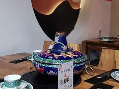 -毛辣果·贵州红酸汤牛肉火锅(西单店)