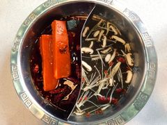 -憨铁匠老火锅(龙岗万科里店)