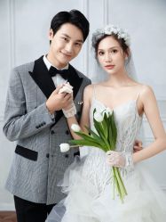 -光阴的故事婚纱摄影(苏州店)
