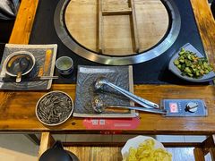 -老刘生态大鱼坊铁锅炖鱼(赛马场店)