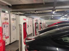 -TESLA 特斯拉(北京颐堤港体验店)