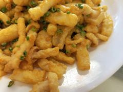 咸蛋黄炒蟹味菇-日日香卤鹅饭店·澄海狮头鹅(澄海店)