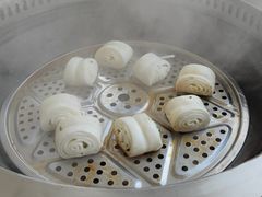 -东北烧烤铁锅炖水库鱼