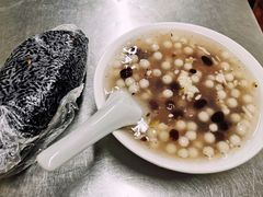 -芳婆糕团店(王府大街店)