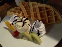 -魔方城市书房(中街益田店)