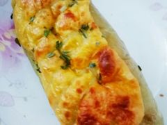 芝士菠菜松松-奈雪的茶(新天地广场PRO店)