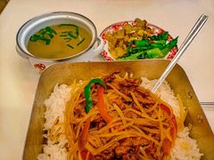 -石笨笨·盖浇饭大王(MOMOPARK店)