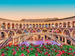 -王府井奥莱临潼小镇(临潼店)