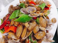 -四川小胡子海鲜(丁村万人海鲜广场店)