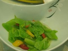 -伊和园清真餐饮