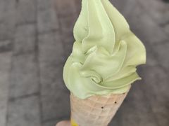 抹茶华夫冰淇淋-蜜雪冰城(百脑汇店)