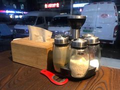 -陈老斯呼尔嗨吃烧烤(科巷店)