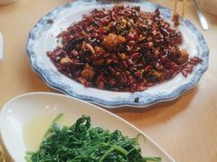 -渝信川菜 · 川味家常菜(财富购物中心店)