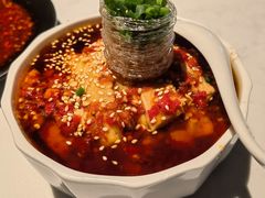 -本来精品川菜(嘉里中心店)