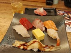 -元祖ぶっち切り寿司 魚心(三宫店)