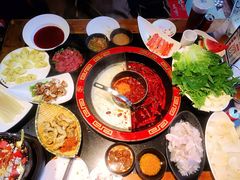 -宽巷子成都火锅(南站店)
