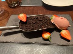 -恰餐厅及酒吧 CHAR Bar & Grill (北京丽都皇冠假日店)