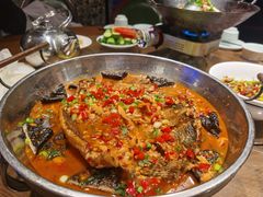 干锅臭鲑鱼-湘约爨厨(太白立交店)