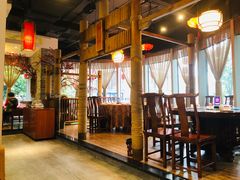 -万重锦·人文川菜馆(骡马市店)