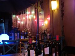 -SISTERS BAR RESTAURANT川意酒馆(嘉善老市H楼店)