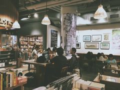 -百老汇电影中心(油麻地店)