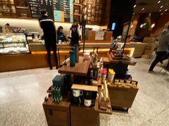 -星巴克臻选(北京颐堤港中心第二店)
