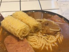 -肥汁米蘭香港米线(长宁来福士店)