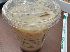 -星巴克臻选(南京金茂览秀城店)