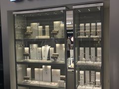 -王权免税店(廊曼机场店)