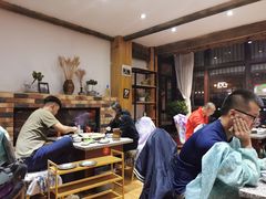 大堂-宏宏无烟石板烧烤