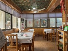 -小六农家乐(崇明西沙湿地店)