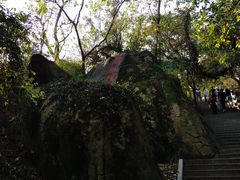 -灵岩山风景区