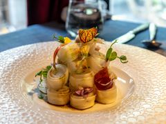 脆嫩白芦笋色拉配西班牙火腿-弦月窗LUNETTE BY AMANDA(复兴路店)